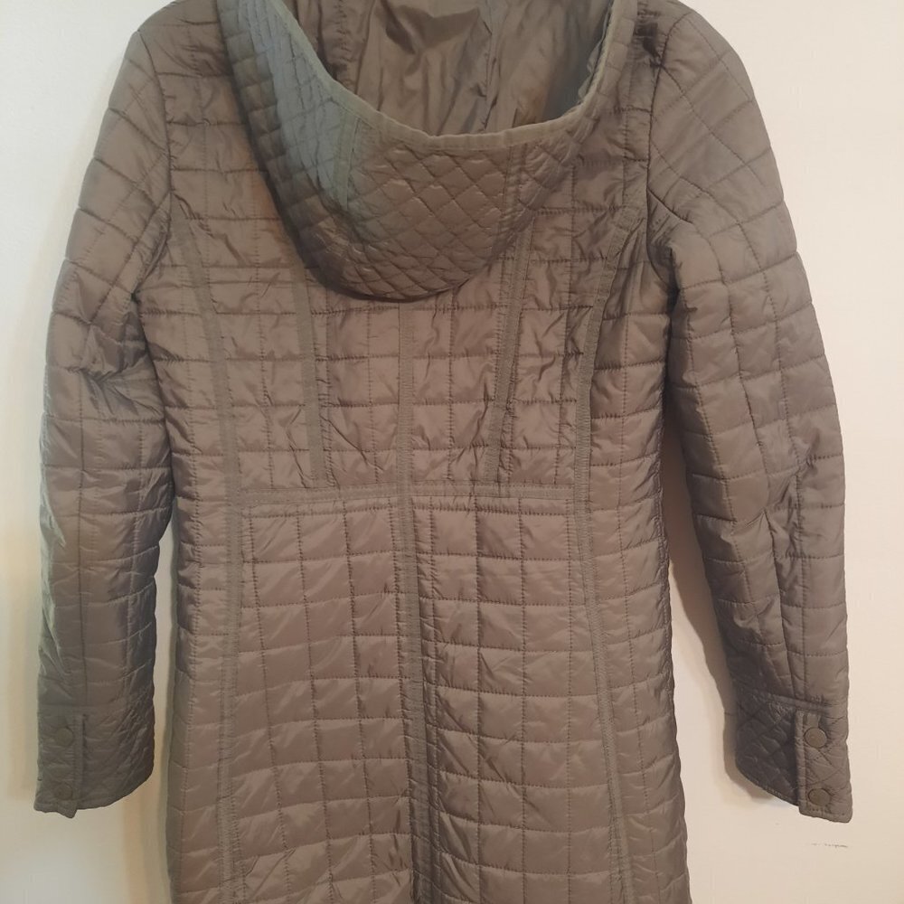 DKNY size small quilted Womens spring jacket. - Picture 2 of 8